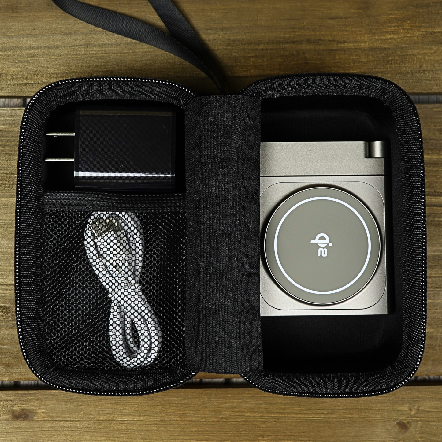 3-in-1 Qi2 Magnetic Charging Hub — Foldable